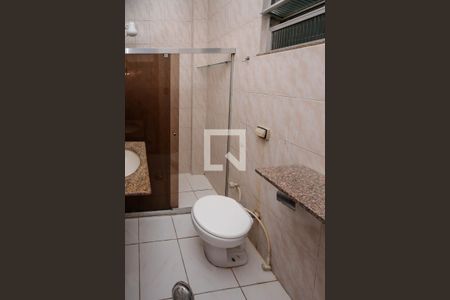 Banheiro de apartamento para alugar com 1 quarto, 48m² em Madureira, Rio de Janeiro
