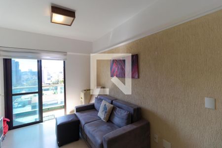 Salas de apartamento para alugar com 1 quarto, 73m² em Cambuí, Campinas