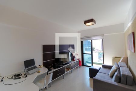 Salas de apartamento à venda com 1 quarto, 73m² em Cambuí, Campinas