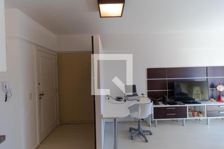 Salas de apartamento à venda com 1 quarto, 73m² em Cambuí, Campinas