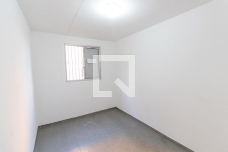 Quarto 1 de apartamento para alugar com 2 quartos, 50m² em Parque Cisper, São Paulo