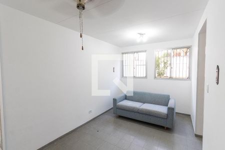 Sala de apartamento para alugar com 2 quartos, 50m² em Parque Cisper, São Paulo