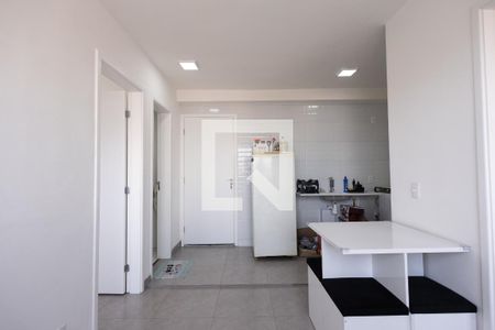 Sala, Cozinha e àrea de serviço de apartamento para alugar com 2 quartos, 35m² em Chácara Califórnia, São Paulo