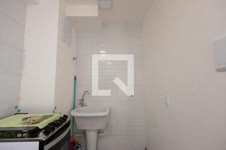 Sala, Cozinha e àrea de serviço de apartamento para alugar com 2 quartos, 35m² em Chácara Califórnia, São Paulo