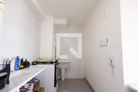 Sala, Cozinha e àrea de serviço de apartamento para alugar com 2 quartos, 35m² em Chácara Califórnia, São Paulo