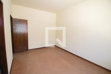 Quarto Suíte de casa para alugar com 6 quartos, 280m² em Centro, Betim