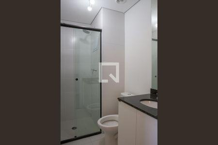 Banheiro de kitnet/studio para alugar com 1 quarto, 20m² em Perdizes, São Paulo