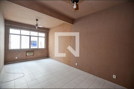 Sala de kitnet/studio à venda com 1 quarto, 40m² em Centro, Niterói