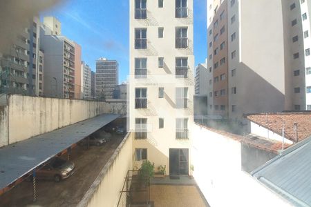 Vista da Sala de apartamento à venda com 1 quarto, 54m² em Centro, Campinas