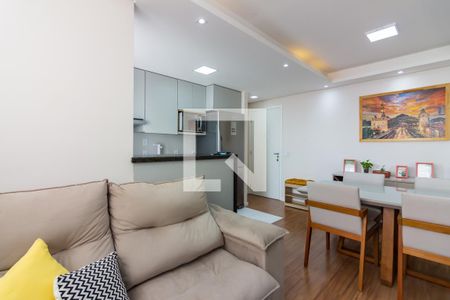 Sala  de apartamento à venda com 2 quartos, 45m² em Centro, Osasco