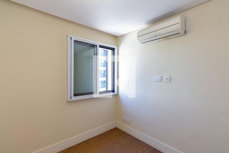 Suíte de apartamento para alugar com 2 quartos, 60m² em Indianópolis, São Paulo