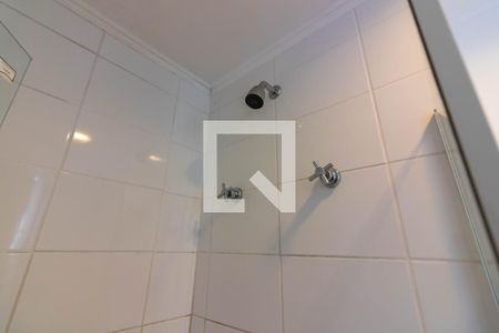 Suíte, banheiro  de apartamento para alugar com 1 quarto, 65m² em Brooklin Paulista, São Paulo