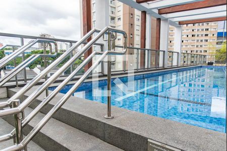 Studio para alugar com 28m², 1 quarto e sem vaga Studio para alugar com 28m², 1 quarto e sem vagaPiscina