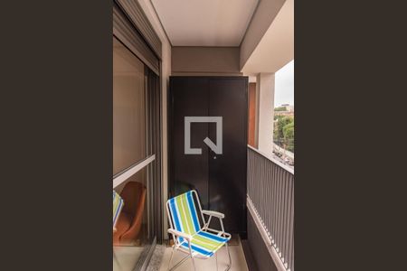 Studio para alugar com 28m², 1 quarto e sem vaga Studio para alugar com 28m², 1 quarto e sem vagaVaranda