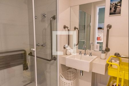 Studio para alugar com 28m², 1 quarto e sem vaga Studio para alugar com 28m², 1 quarto e sem vagaBanheiro