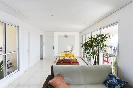 Sala de apartamento para alugar com 2 quartos, 103m² em Vila Suzana, São Paulo