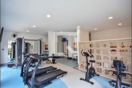 Apartamento para alugar com 103m², 2 quartos e 3 vagas Apartamento para alugar com 103m², 2 quartos e 3 vagasÁrea comum Academia