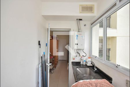 Apartamento para alugar com 103m², 2 quartos e 3 vagas Apartamento para alugar com 103m², 2 quartos e 3 vagasÁrea de Serviço