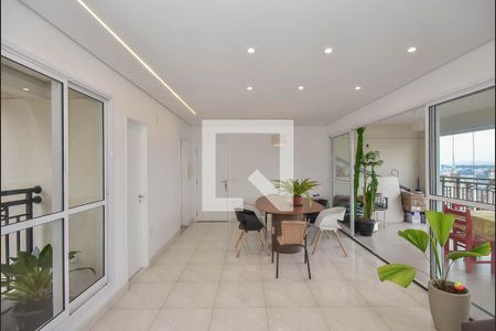 Apartamento para alugar com 103m², 2 quartos e 3 vagas Apartamento para alugar com 103m², 2 quartos e 3 vagasSala