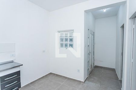 Sala e cozinha de apartamento para alugar com 2 quartos, 28m² em Jardim Cidade Pirituba, São Paulo