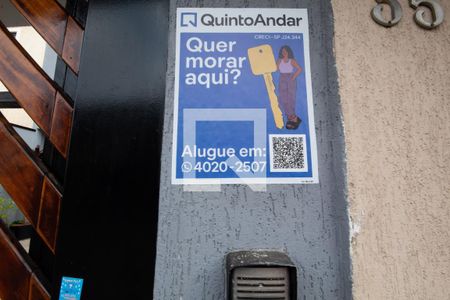 Casa à venda com 149m², 3 quartos e 4 vagas Casa à venda com 149m², 3 quartos e 4 vagasPlaca