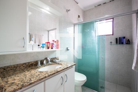 Casa à venda com 149m², 3 quartos e 4 vagas Casa à venda com 149m², 3 quartos e 4 vagasBanheiro da Suíte