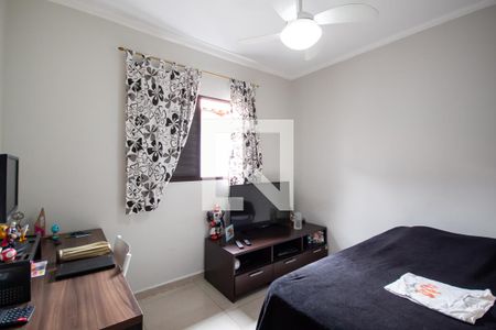 Casa à venda com 149m², 3 quartos e 4 vagas Casa à venda com 149m², 3 quartos e 4 vagasQuarto 3