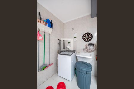 Casa à venda com 149m², 3 quartos e 4 vagas Casa à venda com 149m², 3 quartos e 4 vagasÁrea de Serviço