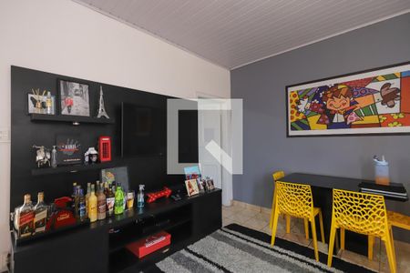 Sala de casa à venda com 5 quartos, 200m² em Jardim São Paulo, São Paulo