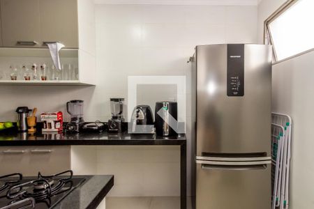 Cozinha de apartamento para alugar com 1 quarto, 48m² em Jardim Terezópolis, Guarulhos