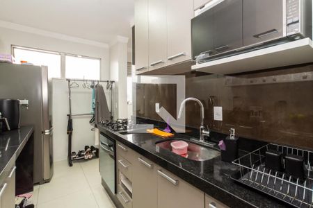 Cozinha de apartamento para alugar com 1 quarto, 48m² em Jardim Terezópolis, Guarulhos