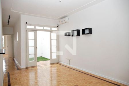 Sala de apartamento à venda com 2 quartos, 80m² em São Geraldo, Porto Alegre
