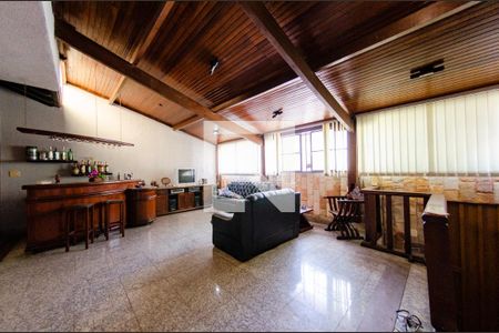 Sala de casa à venda com 3 quartos, 200m² em Caiçara-adelaide, Belo Horizonte