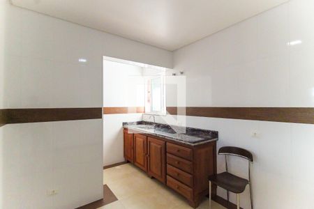 Cozinha de apartamento para alugar com 2 quartos, 50m² em Parque Savoi City, São Paulo