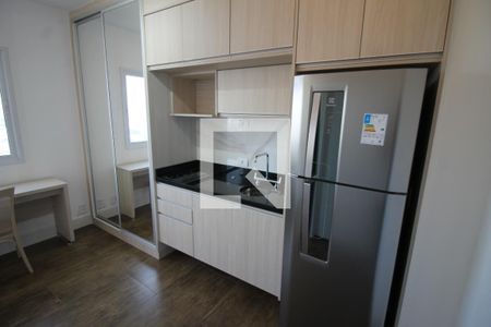 Cozinha de kitnet/studio para alugar com 1 quarto, 21m² em Belenzinho, São Paulo