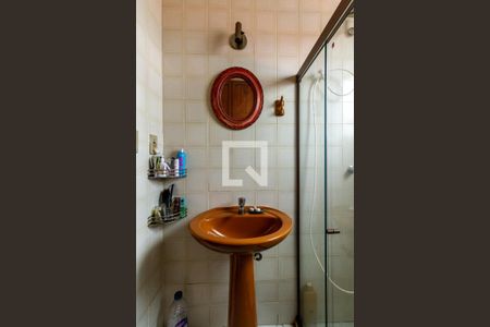 Banheiro de apartamento à venda com 1 quarto, 52m² em Cascata, Porto Alegre