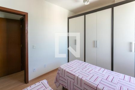Quarto 1 de apartamento à venda com 3 quartos, 92m² em Sagrada Família, Belo Horizonte