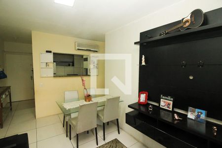 Sala de apartamento para alugar com 2 quartos, 74m² em Azenha, Porto Alegre