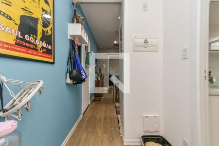 Corredor de apartamento para alugar com 2 quartos, 49m² em Santa Efigênia, São Paulo