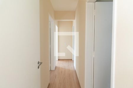 Corredor de apartamento para alugar com 3 quartos, 110m² em Pinheiros, São Paulo