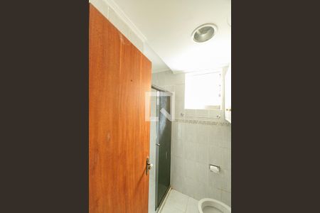 Banheiro de apartamento à venda com 2 quartos, 115m² em Partenon, Porto Alegre