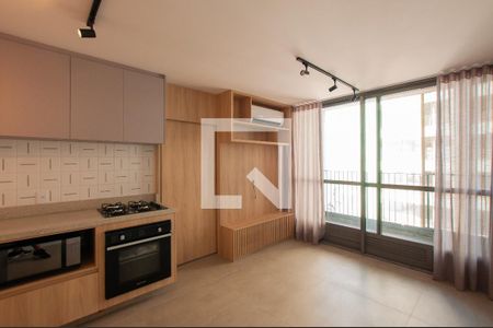 Sala/Cozinha de kitnet/studio para alugar com 2 quartos, 70m² em Sumarezinho, São Paulo