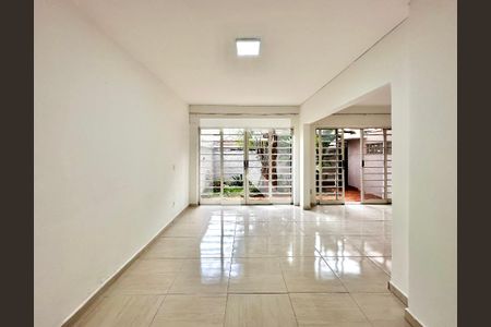 Sala de casa para alugar com 1 quarto, 160m² em Brooklin, São Paulo