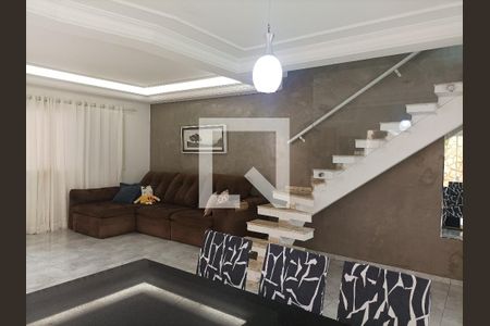 Detalhe Sala de casa à venda com 5 quartos, 250m² em Jardim Ana Rosa, São Paulo