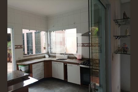 Cozinha de casa à venda com 5 quartos, 250m² em Jardim Ana Rosa, São Paulo