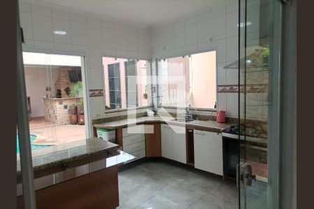 Cozinha de casa à venda com 5 quartos, 250m² em Jardim Ana Rosa, São Paulo