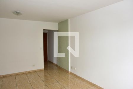 Sala de apartamento para alugar com 3 quartos, 74m² em Jardim Consorcio, São Paulo