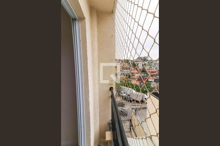 Sacada da Sala de apartamento para alugar com 2 quartos, 48m² em Jardim Santa Rosa, Taboão da Serra