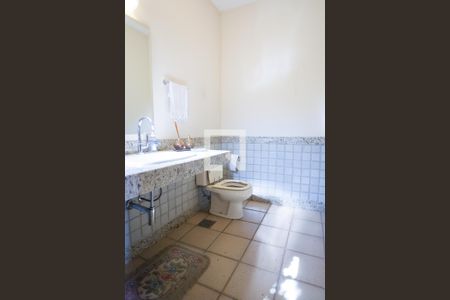 Lavabo de casa de condomínio à venda com 5 quartos, 361m² em Vila do Ouro, Nova Lima