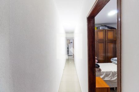 Corredor de casa à venda com 2 quartos, 170m² em Vila Ré, São Paulo